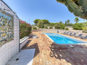 Stunning Carvoeiro Villa Casa Relva Branca 3 Bedrooms Tennis Court Distant Sea Views
